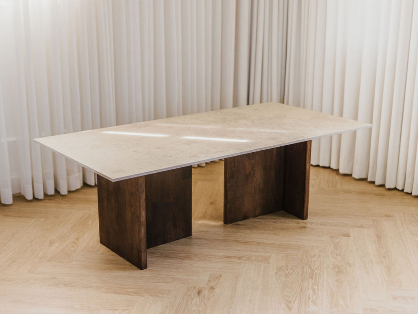 Venus sofabord / Jura