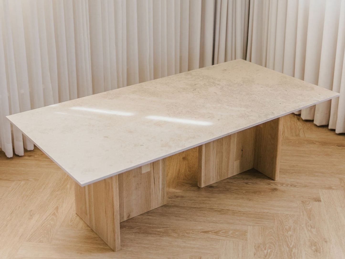 Venus sofabord / Jura